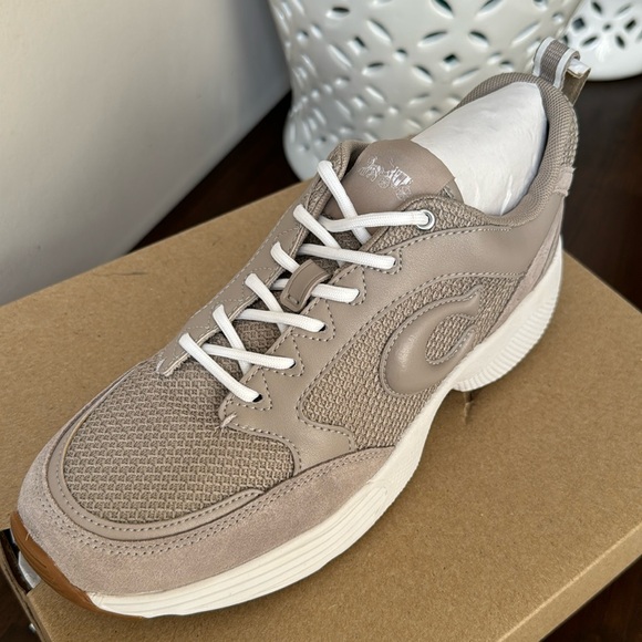COACH Grey Birch
Strider Sneaker new with box size 8/5 - Picture 6 of 11